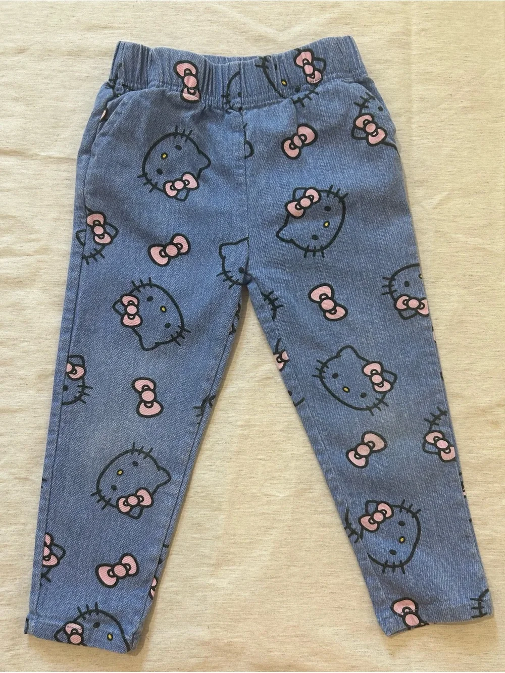 Hello Kitty Blue & Pink Girls' Printed Denim-Look Leggings
